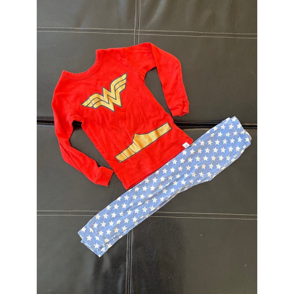 Baby Gap - Wonder Woman Pajamas